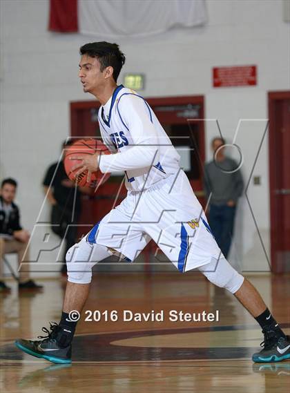 Thumbnail 1 in Stockton Christian vs. Sacramento Waldorf (CIF SJS D6 Final) photogallery.