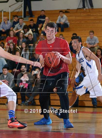 Thumbnail 1 in Stockton Christian vs. Sacramento Waldorf (CIF SJS D6 Final) photogallery.