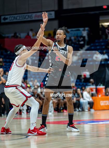 Thumbnail 2 in WOODWARD ACADEMY vs. TRI-CITIES (GHSA 5A FINALS) photogallery.