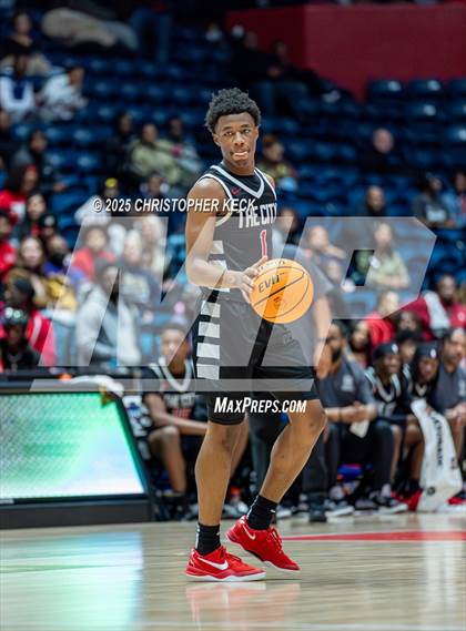 Thumbnail 2 in WOODWARD ACADEMY vs. TRI-CITIES (GHSA 5A FINALS) photogallery.
