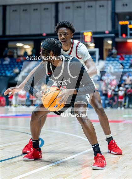 Thumbnail 3 in WOODWARD ACADEMY vs. TRI-CITIES (GHSA 5A FINALS) photogallery.