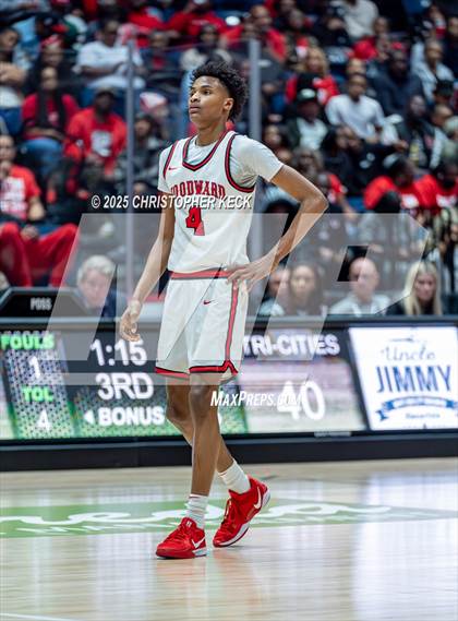 Thumbnail 2 in WOODWARD ACADEMY vs. TRI-CITIES (GHSA 5A FINALS) photogallery.