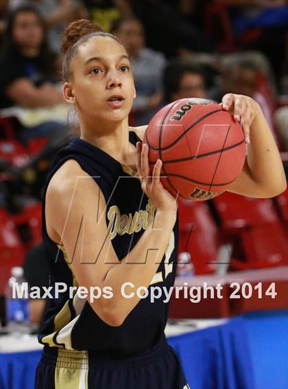 Thumbnail 1 in Desert Vista vs. Dobson (AIA D1 Semifinal) photogallery.