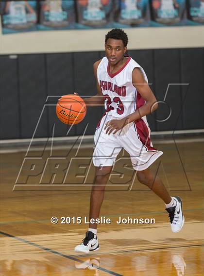 Thumbnail 1 in Clear Falls vs Pearland (McDonald's Texas Invitational) photogallery.
