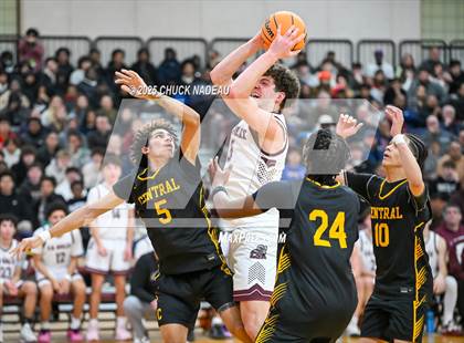 Thumbnail 1 in Central @ La Salle Academy (RIIL Division 1 Semifinal) photogallery.