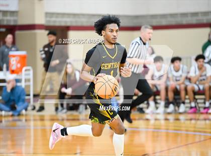 Thumbnail 1 in Central @ La Salle Academy (RIIL Division 1 Semifinal) photogallery.