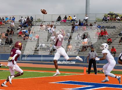 Thumbnail 3 in IMG Academy @ De Smet Jesuit photogallery.
