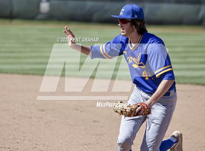 Thumbnail 3 in Carmel vs Fishers (IHSAA Sectional Semifinals) photogallery.