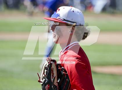 Thumbnail 3 in Carmel vs Fishers (IHSAA Sectional Semifinals) photogallery.