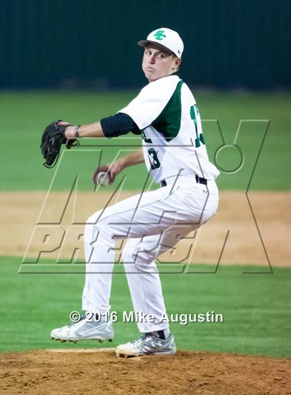 Thumbnail 1 in Coppell @ Carroll photogallery.