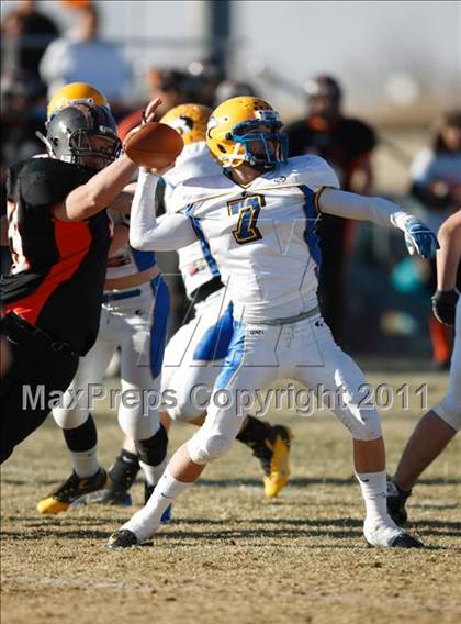 Thumbnail 2 in Florence @ Bennett (CHSAA 2A Quarterfinal) photogallery.