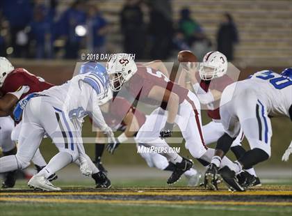 Thumbnail 3 in Ladue Horton Watkins vs. MICDS (MSHSAA Class 4 Show-Me Bowl) photogallery.