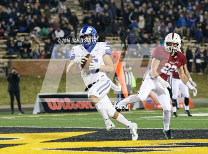Thumbnail 1 in Ladue Horton Watkins vs. MICDS (MSHSAA Class 4 Show-Me Bowl) photogallery.