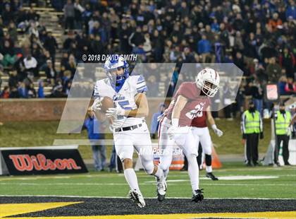 Thumbnail 3 in Ladue Horton Watkins vs. MICDS (MSHSAA Class 4 Show-Me Bowl) photogallery.