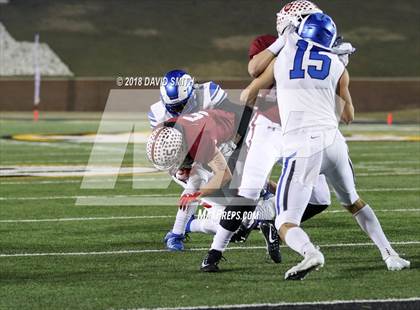 Thumbnail 2 in Ladue Horton Watkins vs. MICDS (MSHSAA Class 4 Show-Me Bowl) photogallery.