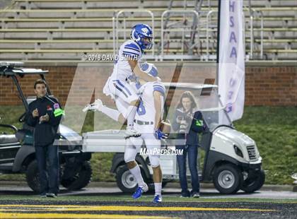 Thumbnail 2 in Ladue Horton Watkins vs. MICDS (MSHSAA Class 4 Show-Me Bowl) photogallery.