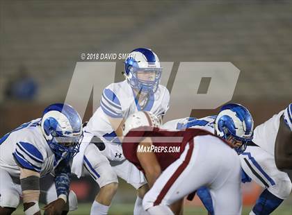 Thumbnail 1 in Ladue Horton Watkins vs. MICDS (MSHSAA Class 4 Show-Me Bowl) photogallery.