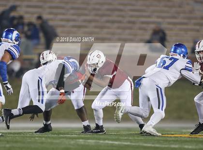Thumbnail 1 in Ladue Horton Watkins vs. MICDS (MSHSAA Class 4 Show-Me Bowl) photogallery.