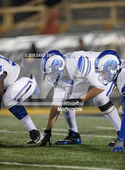 Thumbnail 1 in Ladue Horton Watkins vs. MICDS (MSHSAA Class 4 Show-Me Bowl) photogallery.