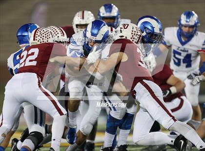 Thumbnail 1 in Ladue Horton Watkins vs. MICDS (MSHSAA Class 4 Show-Me Bowl) photogallery.