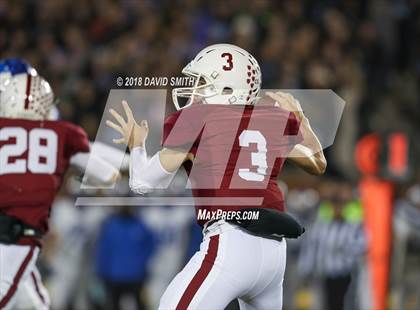 Thumbnail 3 in Ladue Horton Watkins vs. MICDS (MSHSAA Class 4 Show-Me Bowl) photogallery.
