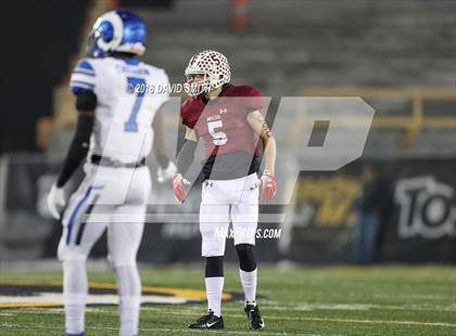 Thumbnail 2 in Ladue Horton Watkins vs. MICDS (MSHSAA Class 4 Show-Me Bowl) photogallery.