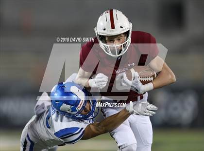 Thumbnail 2 in Ladue Horton Watkins vs. MICDS (MSHSAA Class 4 Show-Me Bowl) photogallery.