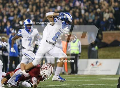 Thumbnail 1 in Ladue Horton Watkins vs. MICDS (MSHSAA Class 4 Show-Me Bowl) photogallery.