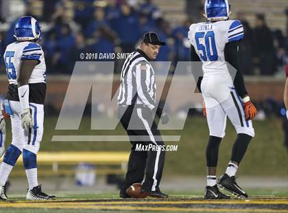 Thumbnail 1 in Ladue Horton Watkins vs. MICDS (MSHSAA Class 4 Show-Me Bowl) photogallery.