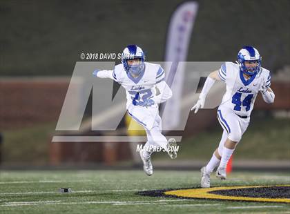 Thumbnail 2 in Ladue Horton Watkins vs. MICDS (MSHSAA Class 4 Show-Me Bowl) photogallery.