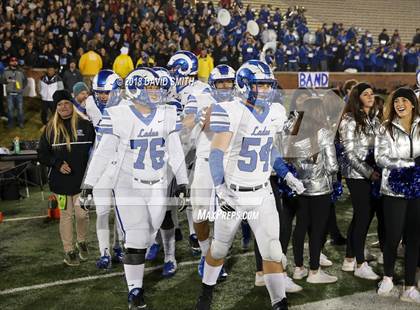 Thumbnail 1 in Ladue Horton Watkins vs. MICDS (MSHSAA Class 4 Show-Me Bowl) photogallery.