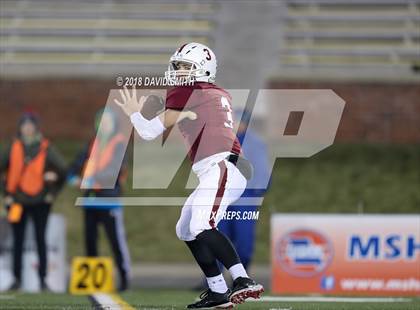 Thumbnail 3 in Ladue Horton Watkins vs. MICDS (MSHSAA Class 4 Show-Me Bowl) photogallery.