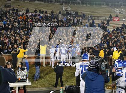 Thumbnail 3 in Ladue Horton Watkins vs. MICDS (MSHSAA Class 4 Show-Me Bowl) photogallery.