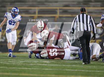 Thumbnail 1 in Ladue Horton Watkins vs. MICDS (MSHSAA Class 4 Show-Me Bowl) photogallery.