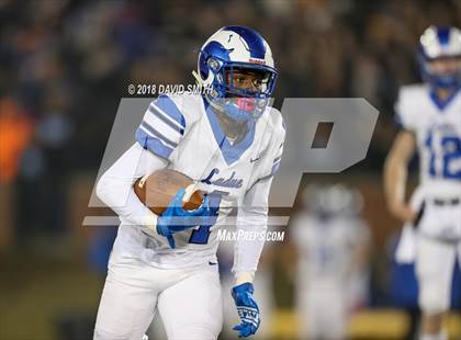 Thumbnail 1 in Ladue Horton Watkins vs. MICDS (MSHSAA Class 4 Show-Me Bowl) photogallery.