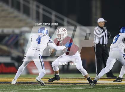 Thumbnail 3 in Ladue Horton Watkins vs. MICDS (MSHSAA Class 4 Show-Me Bowl) photogallery.