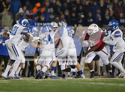 Thumbnail 2 in Ladue Horton Watkins vs. MICDS (MSHSAA Class 4 Show-Me Bowl) photogallery.