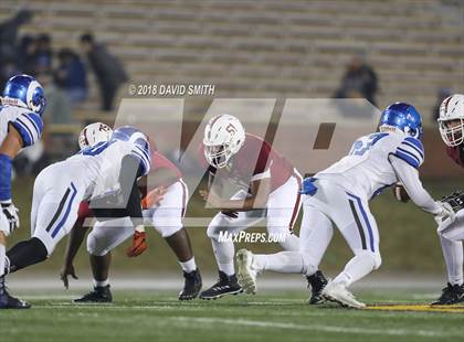 Thumbnail 3 in Ladue Horton Watkins vs. MICDS (MSHSAA Class 4 Show-Me Bowl) photogallery.