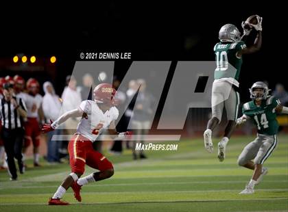 Thumbnail 3 in Cathedral Catholic @ De La Salle photogallery.