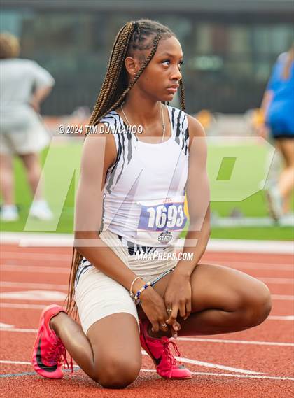 Thumbnail 1 in UIL Girls Track & Field Finals (Day 2) photogallery.