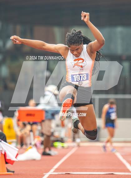 Thumbnail 3 in UIL Girls Track & Field Finals (Day 2) photogallery.