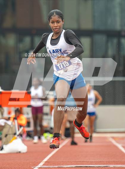 Thumbnail 1 in UIL Girls Track & Field Finals (Day 2) photogallery.