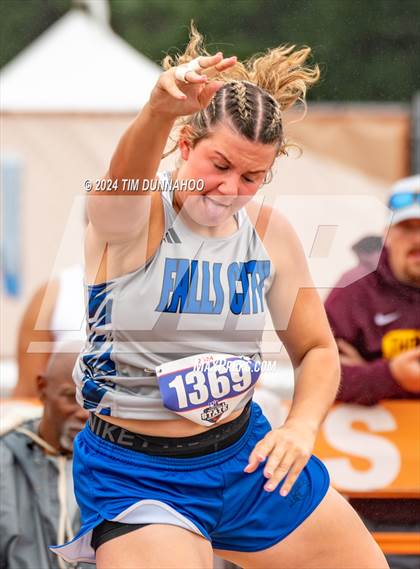 Thumbnail 3 in UIL Girls Track & Field Finals (Day 2) photogallery.