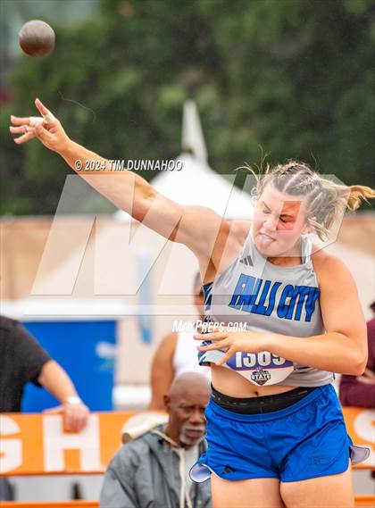 Thumbnail 2 in UIL Girls Track & Field Finals (Day 2) photogallery.