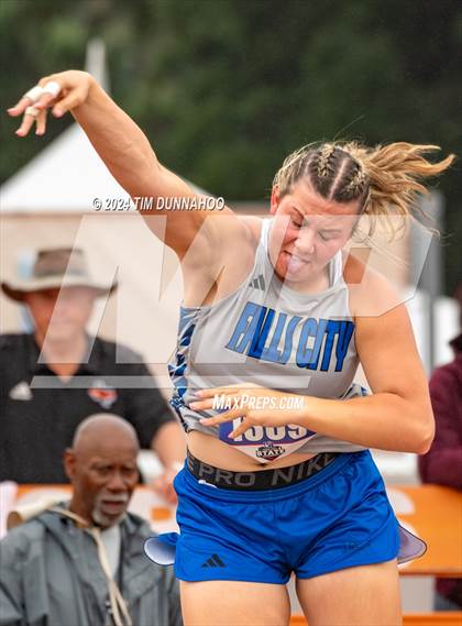 Thumbnail 2 in UIL Girls Track & Field Finals (Day 2) photogallery.