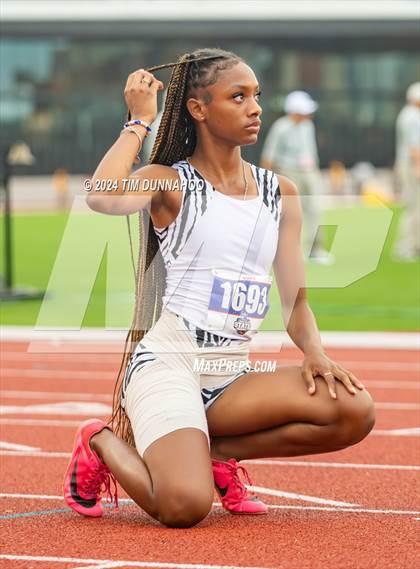 Thumbnail 3 in UIL Girls Track & Field Finals (Day 2) photogallery.