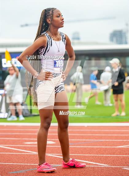 Thumbnail 1 in UIL Girls Track & Field Finals (Day 2) photogallery.