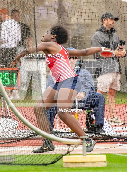 Thumbnail 3 in UIL Girls Track & Field Finals (Day 2) photogallery.