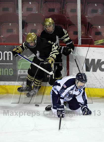 Thumbnail 1 in Ralston Valley vs. Monarch (CHSAA Final) photogallery.