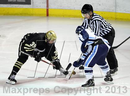 Thumbnail 2 in Ralston Valley vs. Monarch (CHSAA Final) photogallery.